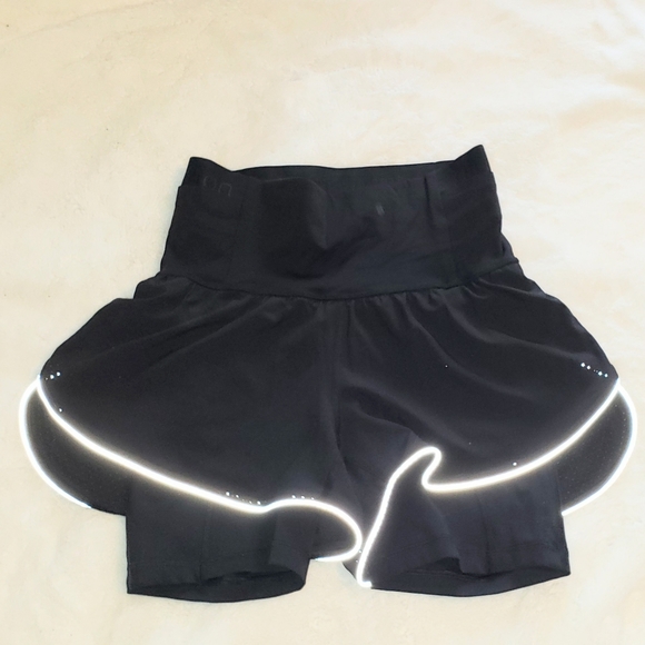 Lululemon Fast & Free Shorts 6 - Picture 10 of 12